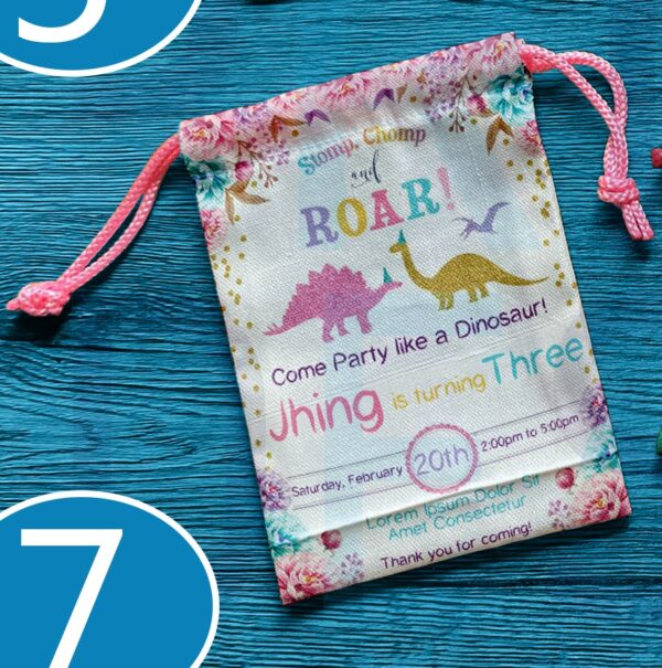 Canvas drawstring pouch with dinosaur design, perfect for birthday souvenirs and giveaways.