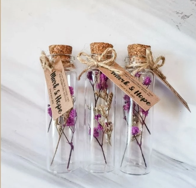 Dried Flowers in Mini Cork Bottle Wedding Souvenirs