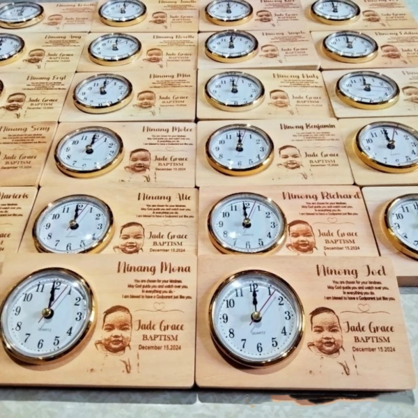 Personalized Wooden Desk Clock – Christening Souvenir & Giveaway